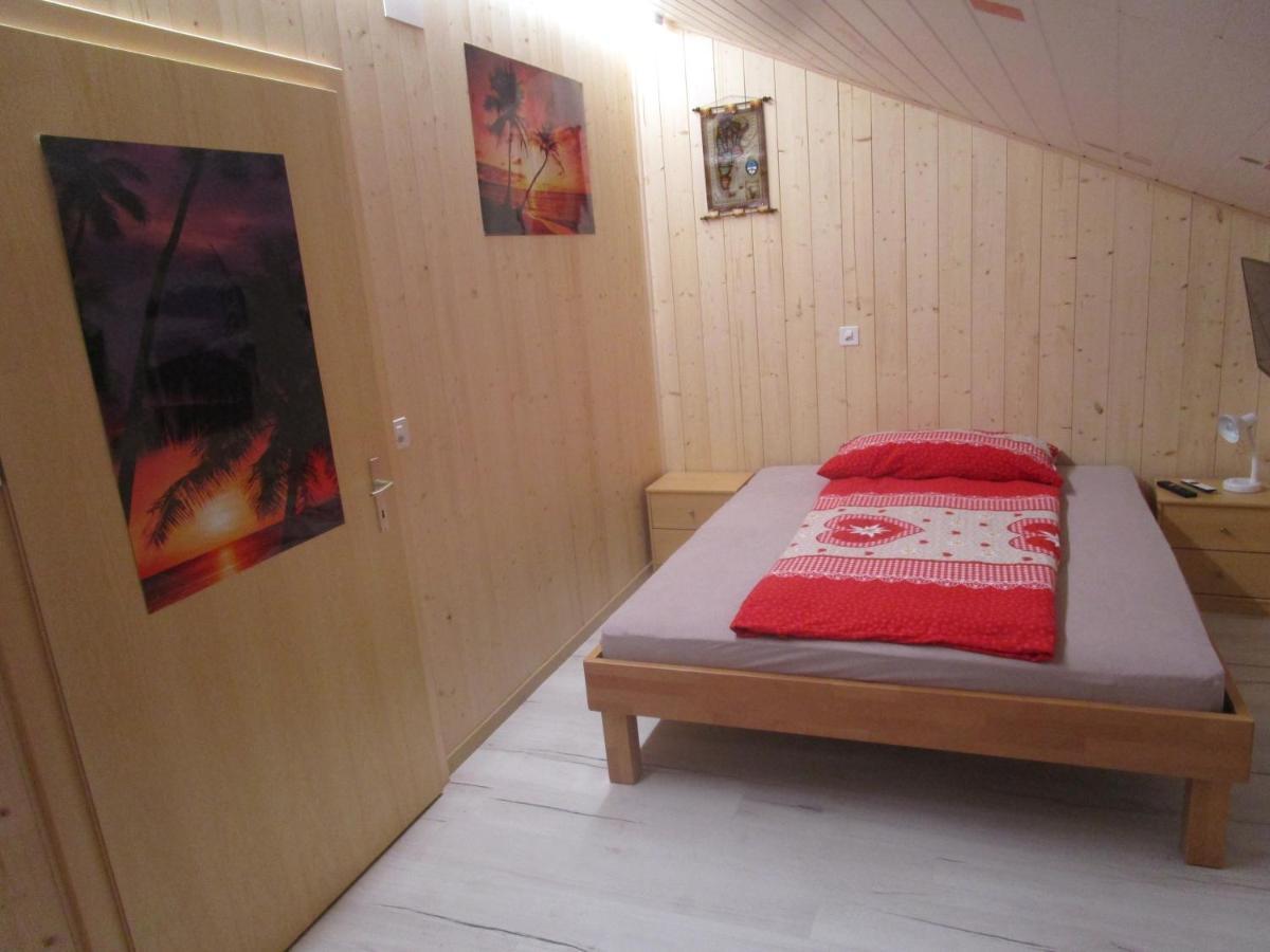 Postman8 - Bed And Breakfast Stalden ภายนอก รูปภาพ
