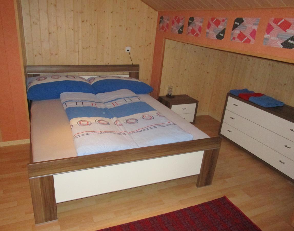Postman8 - Bed And Breakfast Stalden ภายนอก รูปภาพ