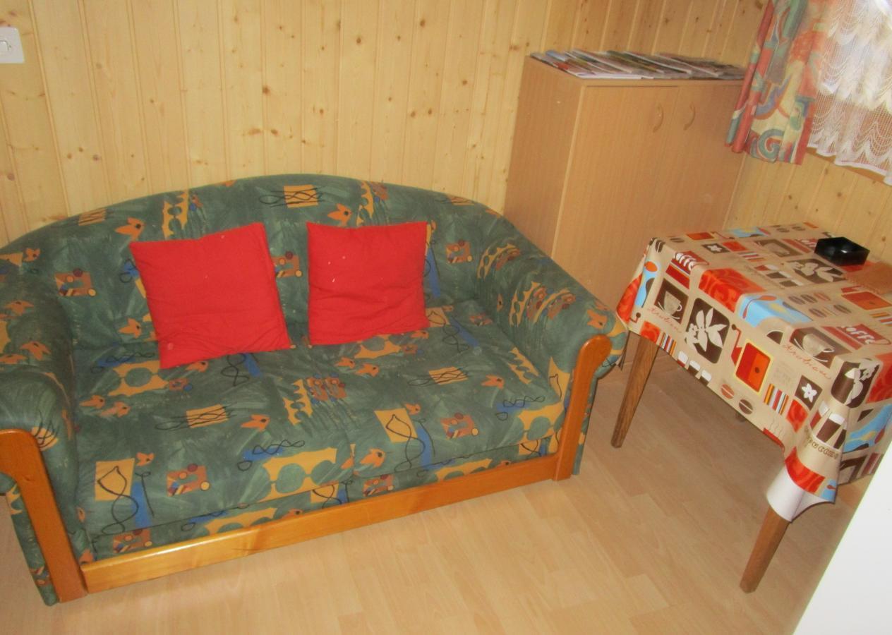 Postman8 - Bed And Breakfast Stalden ภายนอก รูปภาพ