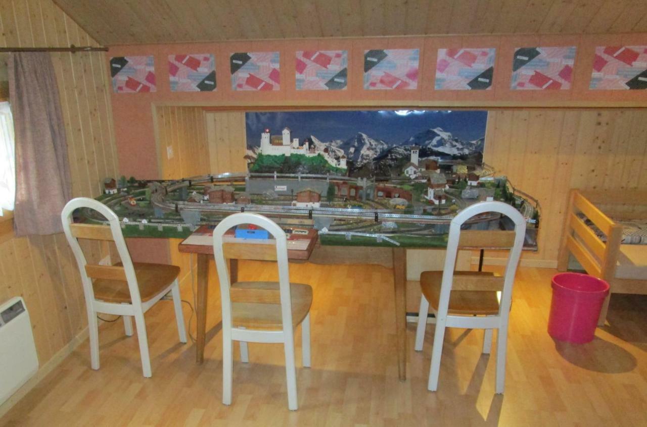 Postman8 - Bed And Breakfast Stalden ภายนอก รูปภาพ